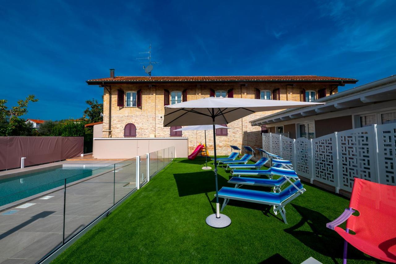 Residence Gli Ulivi Castel di Lama Esterno foto