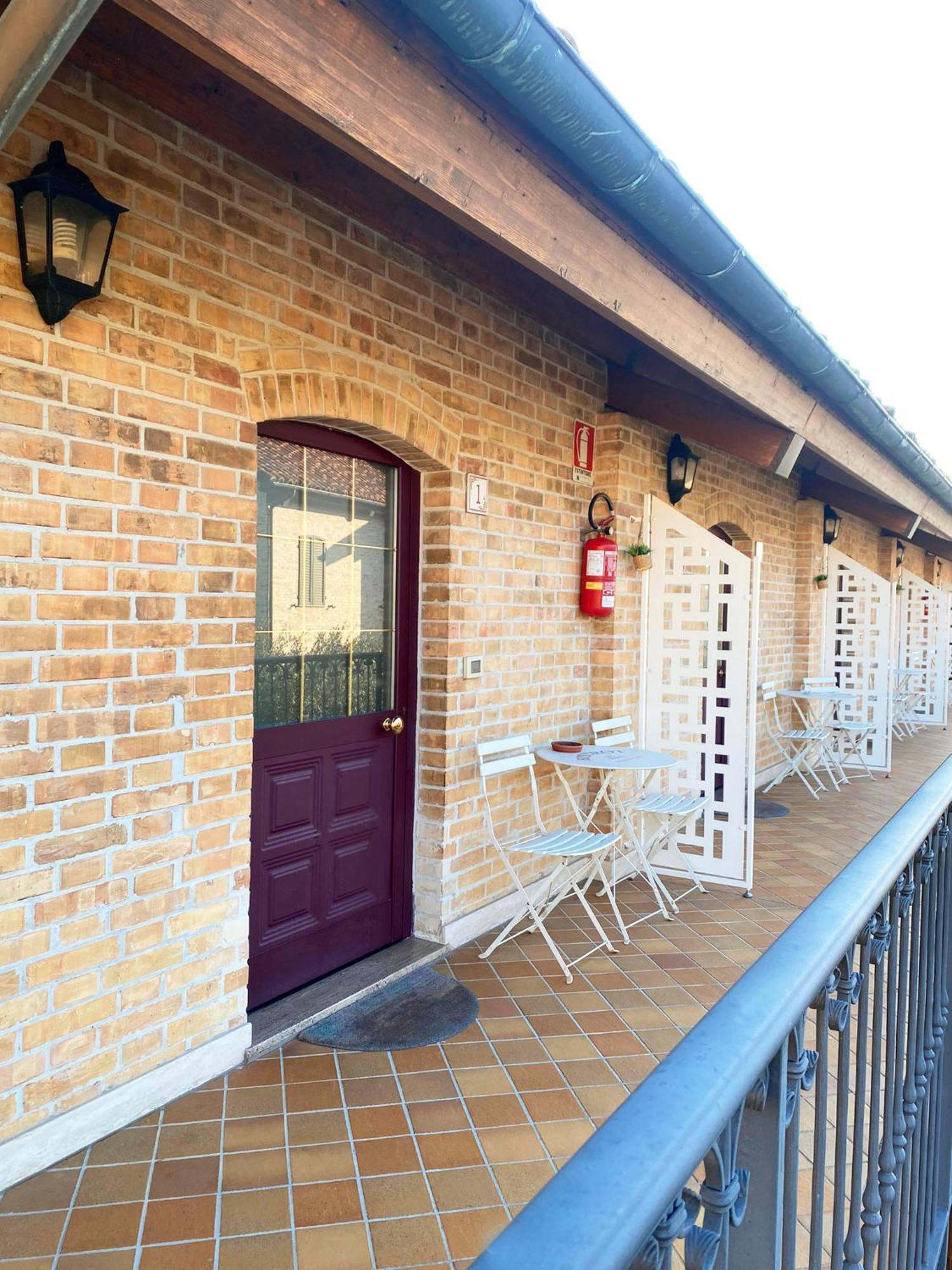 Residence Gli Ulivi Castel di Lama Esterno foto